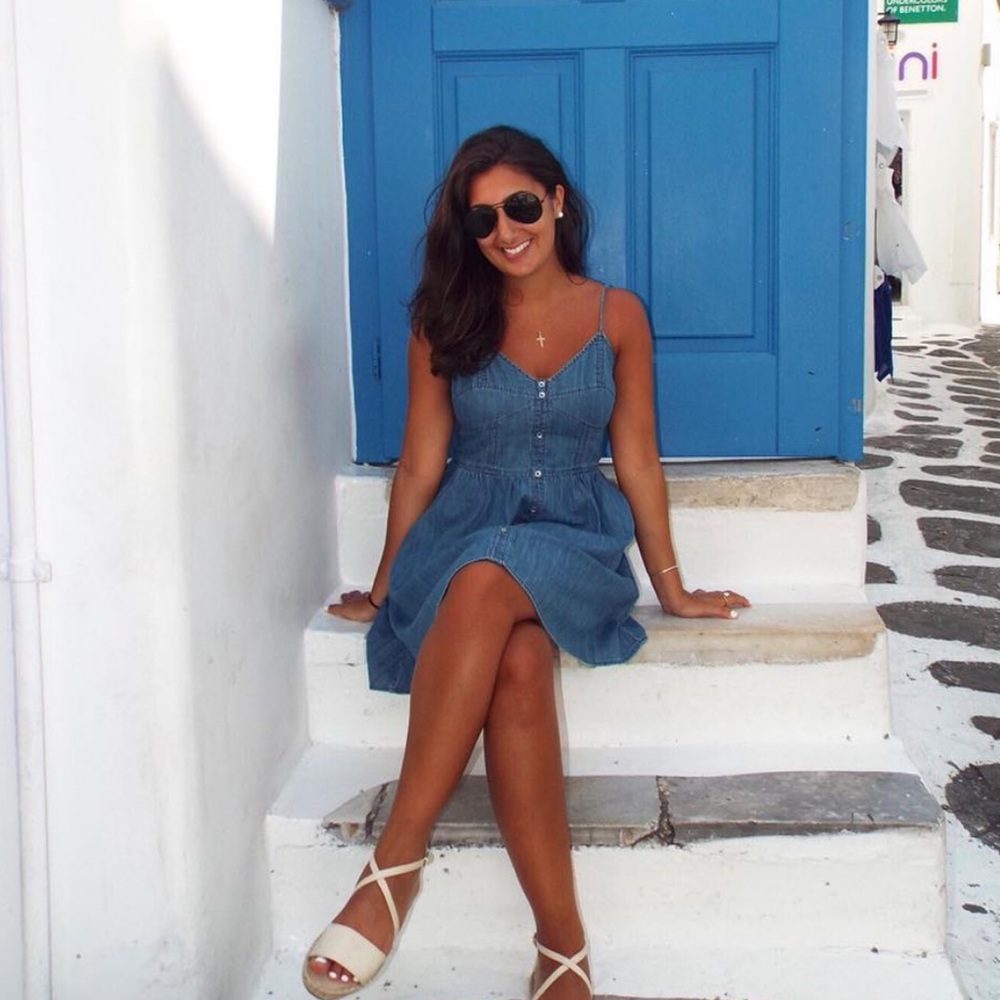 Meet your Posher, Melanie